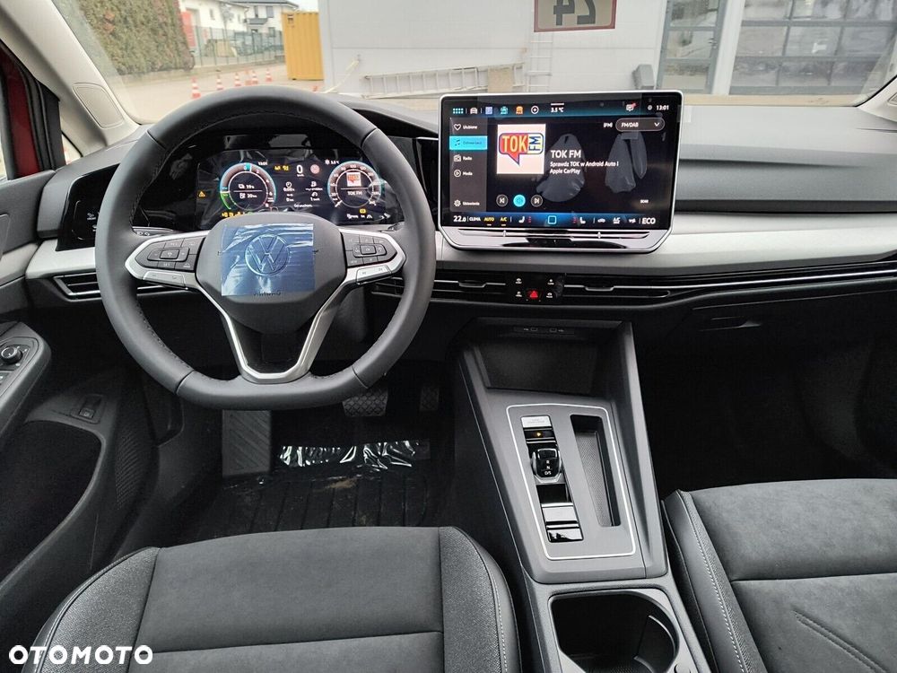 Volkswagen Golf - 13