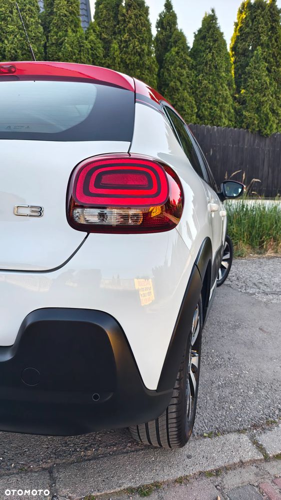 Citroën C3 Pure Tech 110 S&S EAT6 SHINE - 21