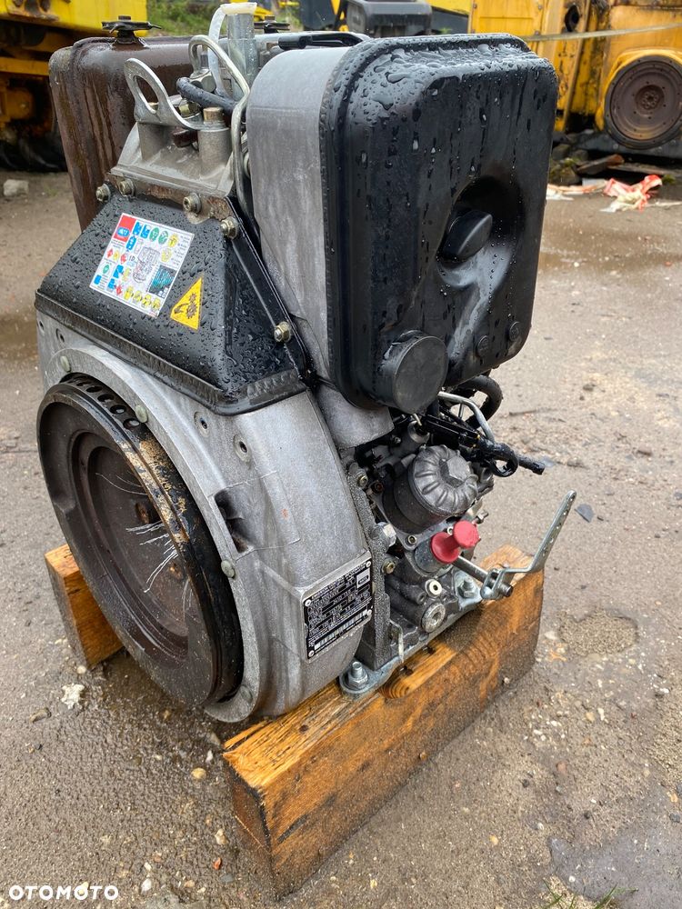 Silnik hatz supra 1d81 2009rok - 4