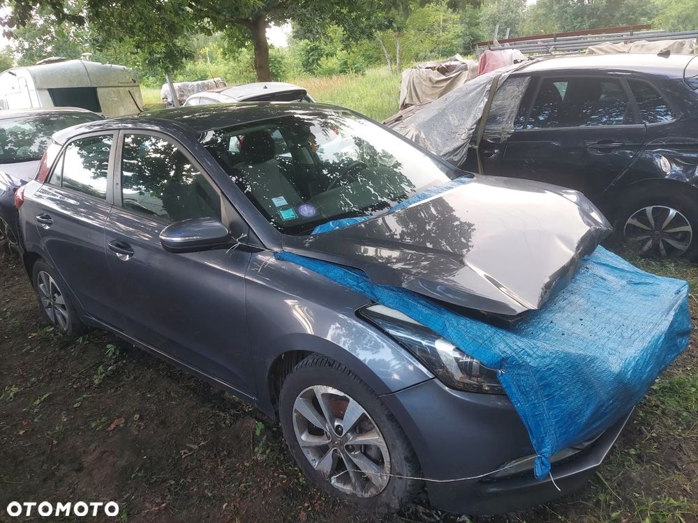 Hyundai i20 1.2 Trend - 2