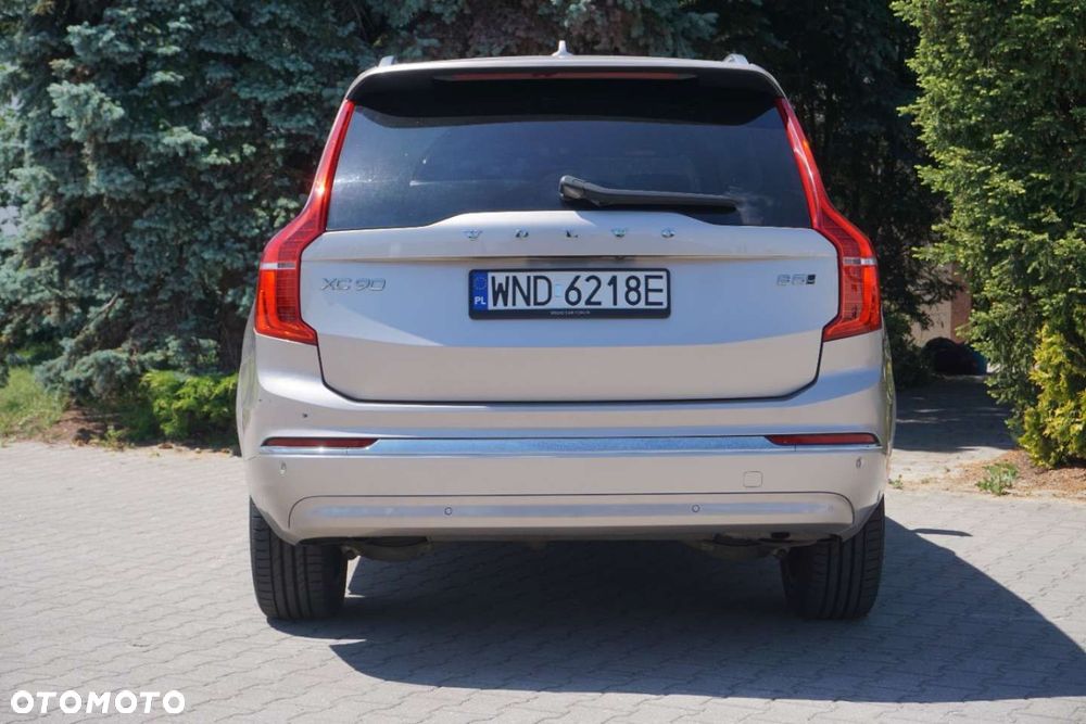Volvo XC 90 - 7