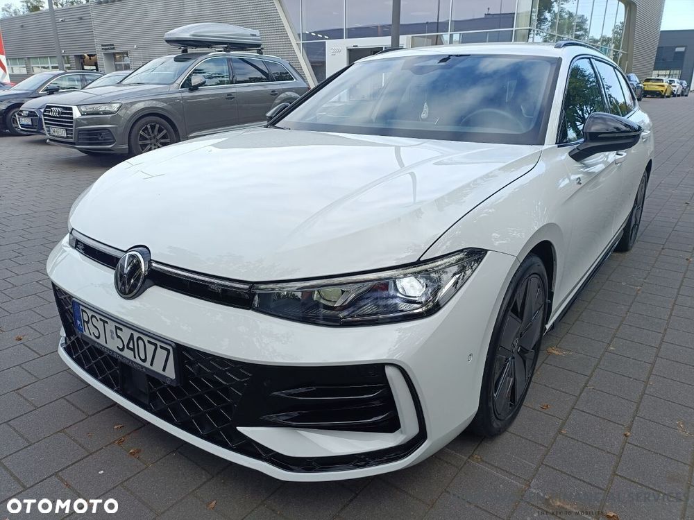 Volkswagen Passat 2.0 TDI SCR 4Mot R-Line DSG - 1
