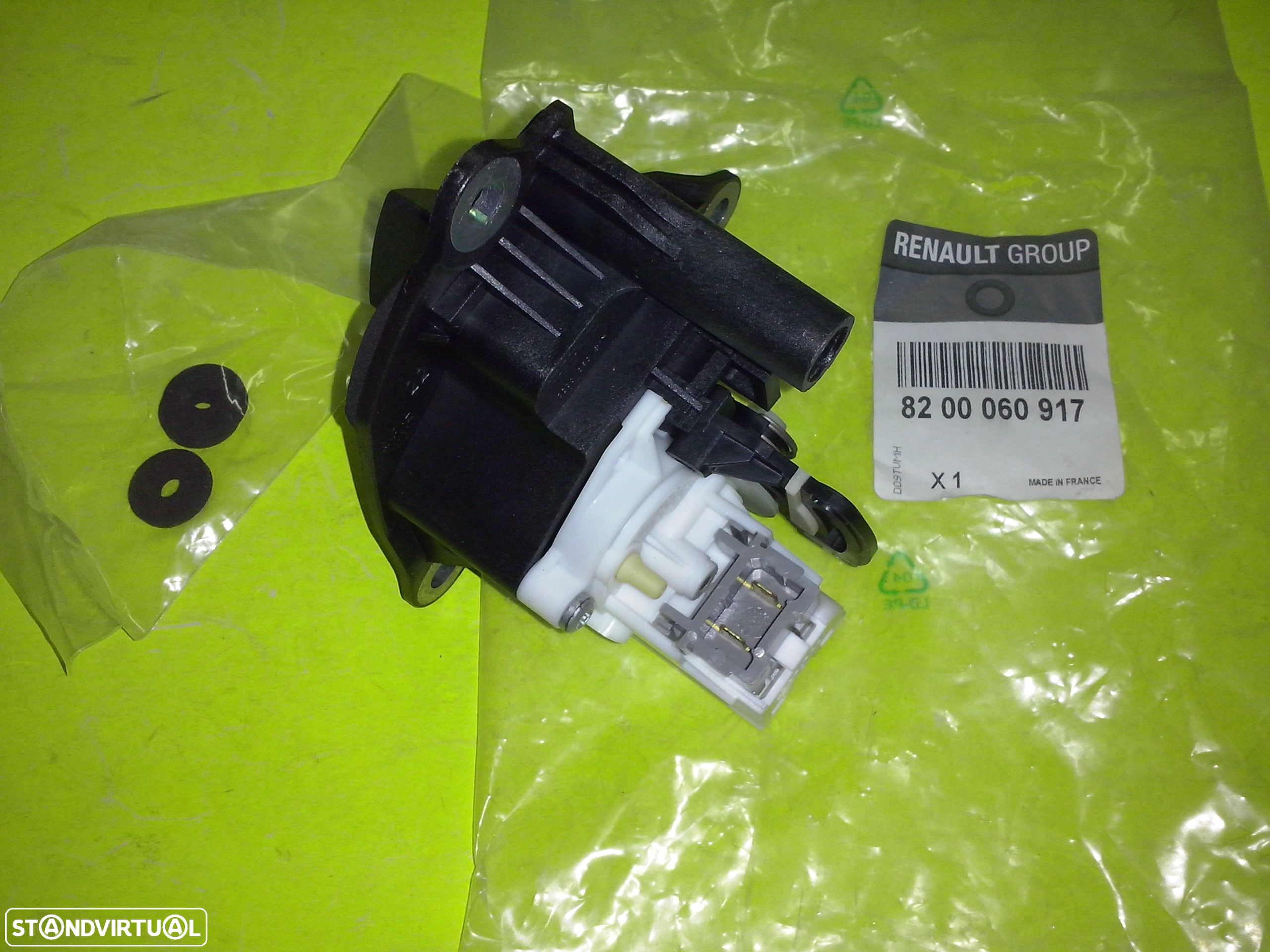 Mecanismo /Botão completo da Mala Renault Clio II NOVO e ORIGINAL - 2