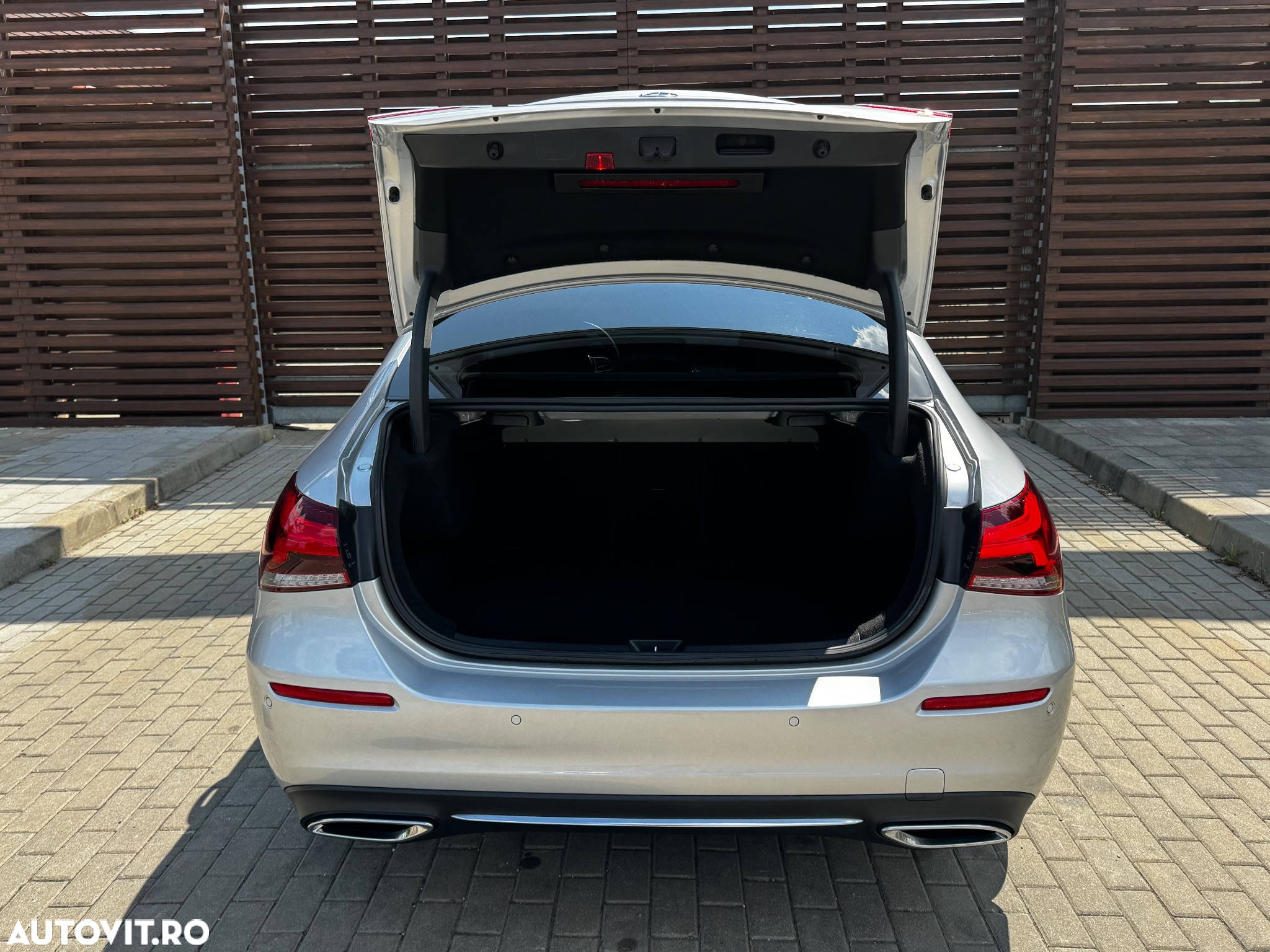 Mercedes-Benz A 180 d 7G-DCT Edition 2020 - 27