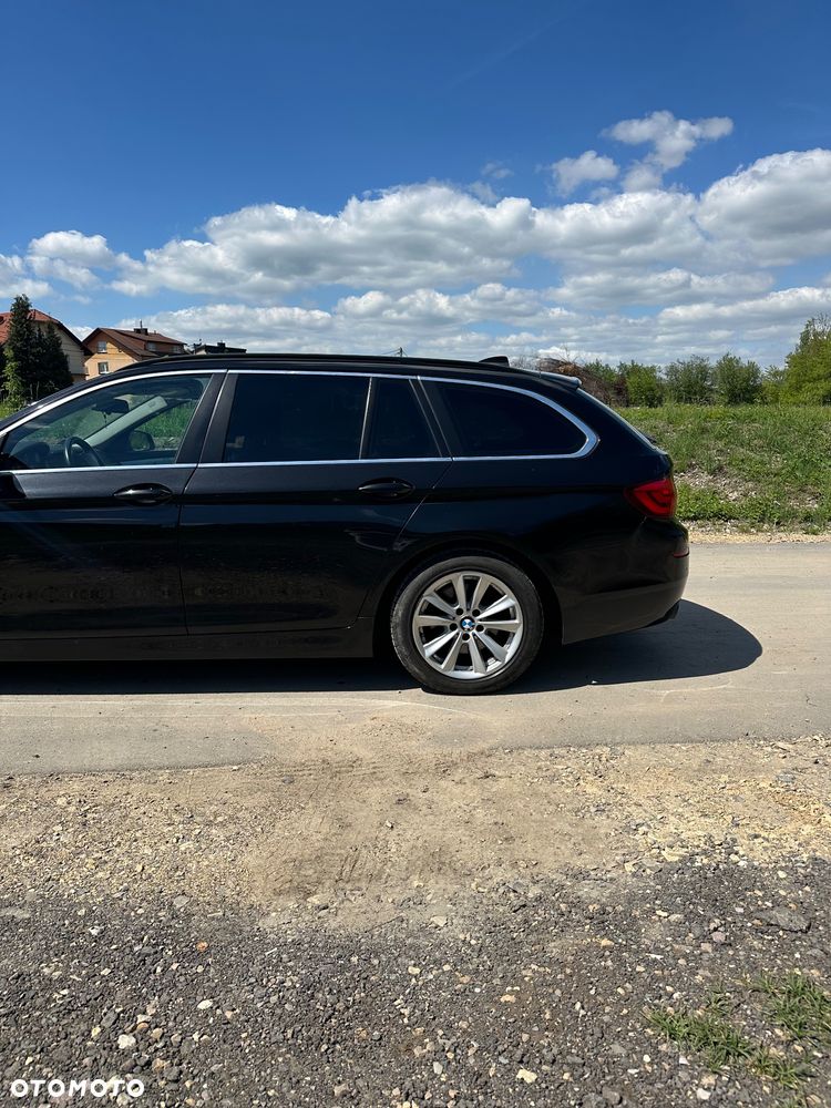 BMW Seria 5 520d - 15