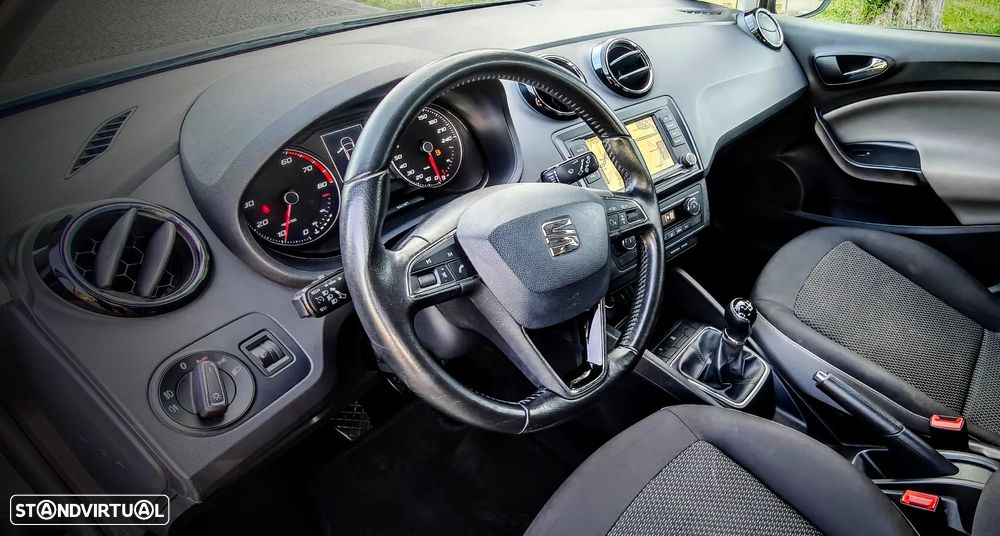 SEAT Ibiza 1.0 TSI FR - 11