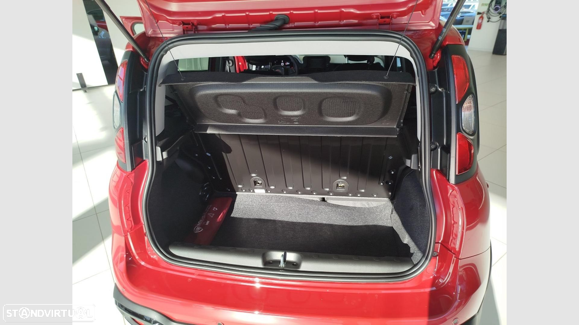 Fiat Panda 1.0 Hybrid Pandina - 17