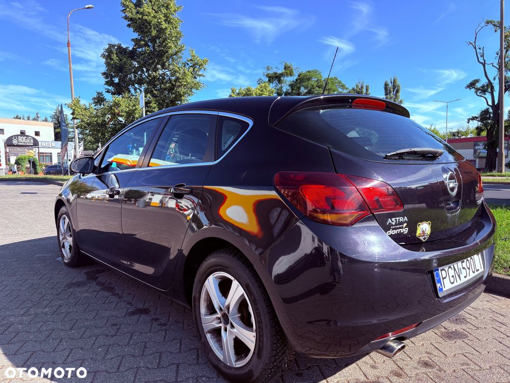 Opel Astra 1.4 T Cosmo - 3