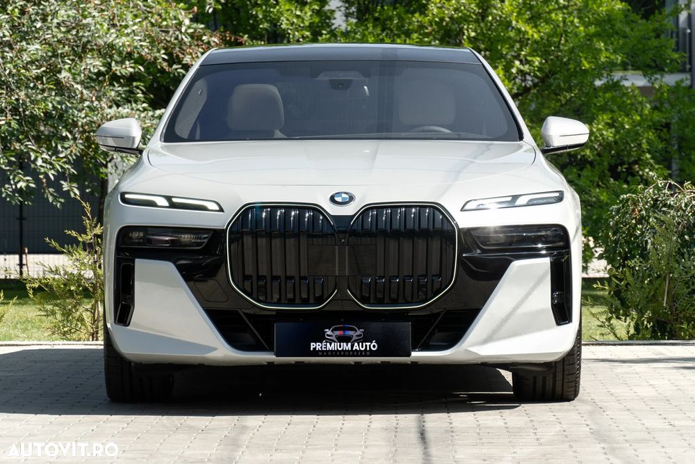 BMW Seria 7 740d xDrive MHEV - 2