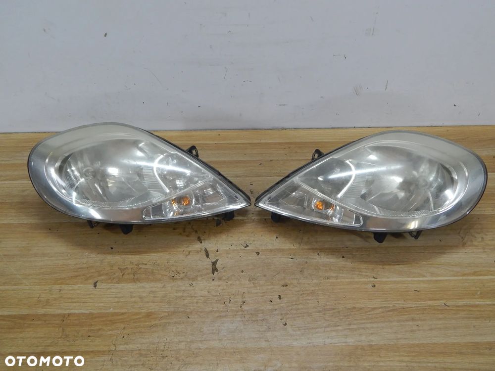 Lampa reflektor przód Trafic II Vivaro Primastar 07-14 LIFT  Łuków części - 1