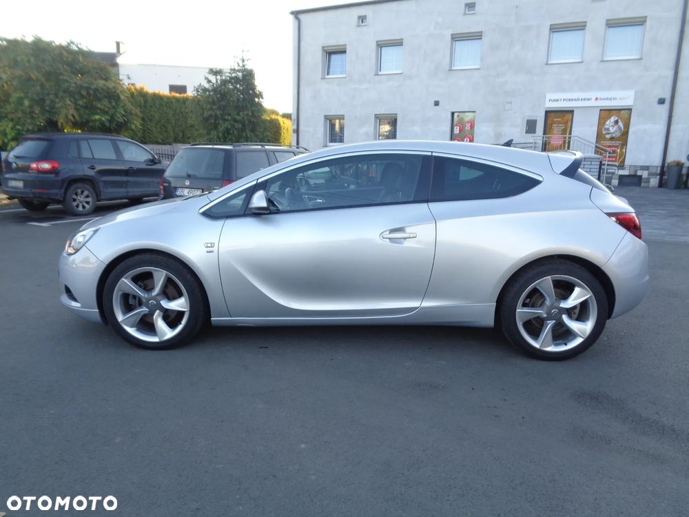 Opel Astra GTC 1.4 Turbo - 8