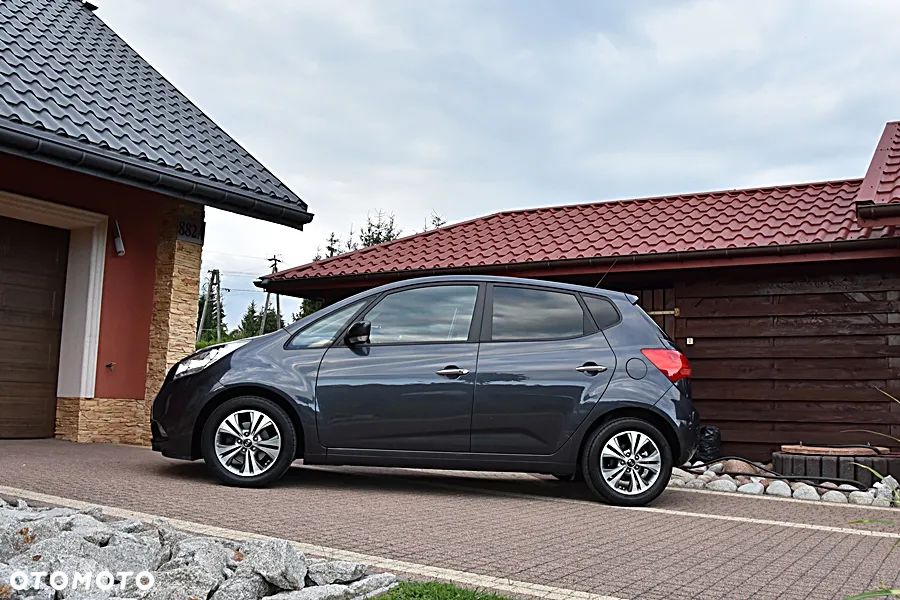 Kia Venga 1.4 CVVT Dream Team Edition - 11
