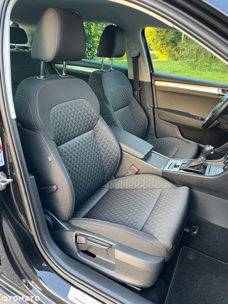 Skoda Superb 2.0 TDI SCR Ambition DSG - 14