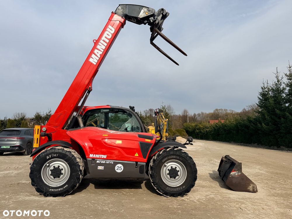 Manitou Ładowarka teleskopowa Manitou Mlt 840 137 PS łyżka widły Merlo 42.7 TF 737 130 Jcb 541-70 Bobcat TL 38.70 rolnicza budowlana KLIMA zaczep hydr - 24
