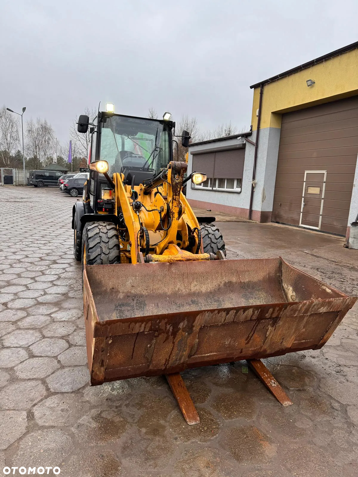 Caterpillar 907H - 2