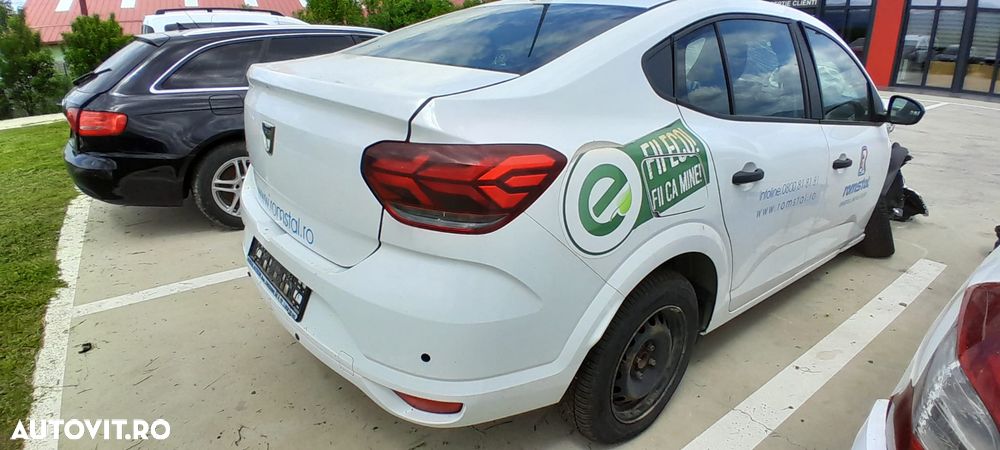 Dezmembram Dacia Logan 3 1.0 TCE H4D 480 - 3