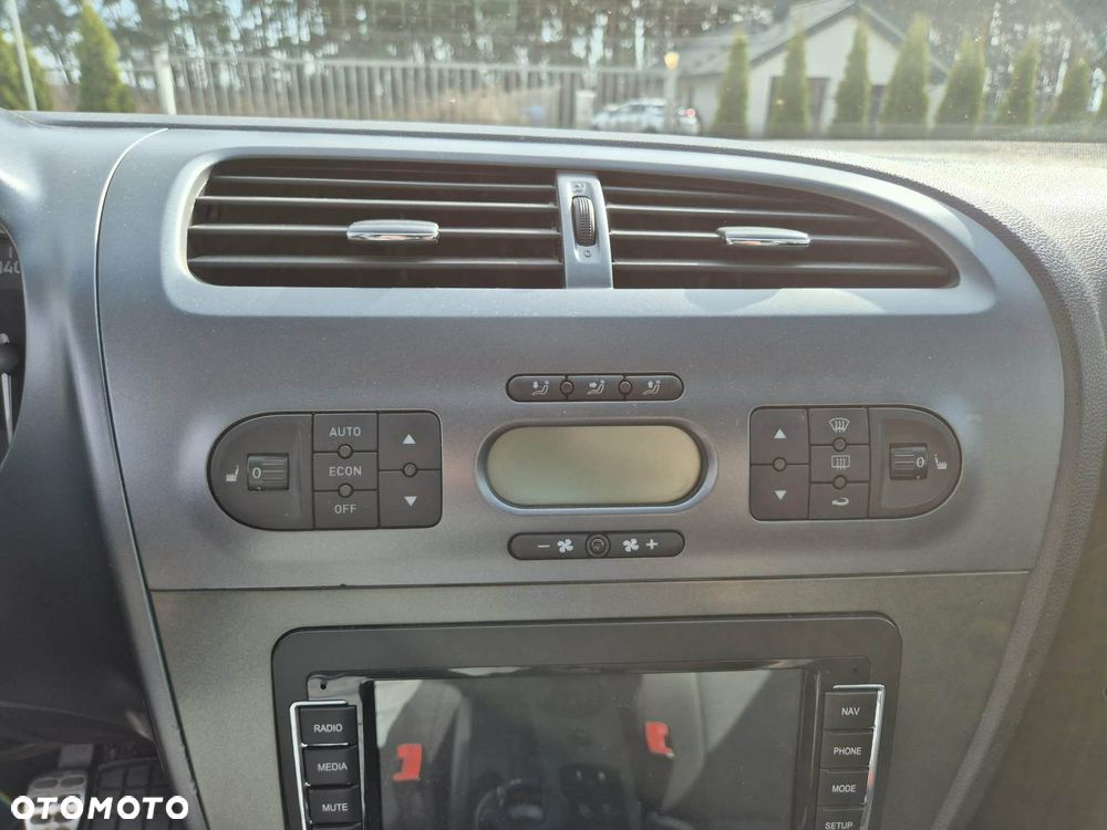 Seat Leon 2.0 FSI Stylance - 11