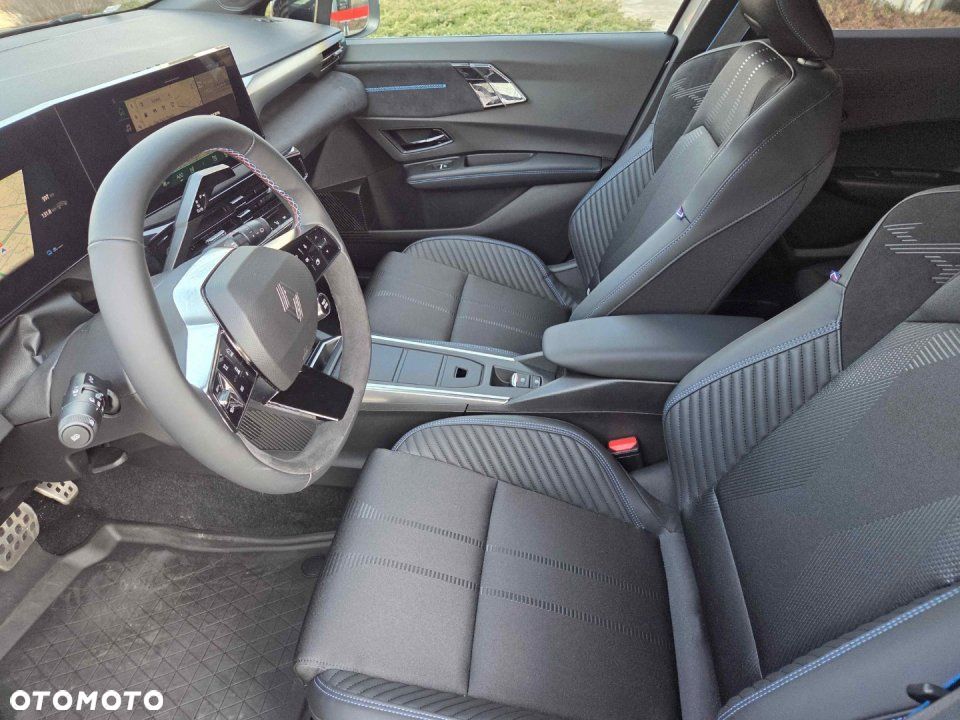 Renault Clio - 10