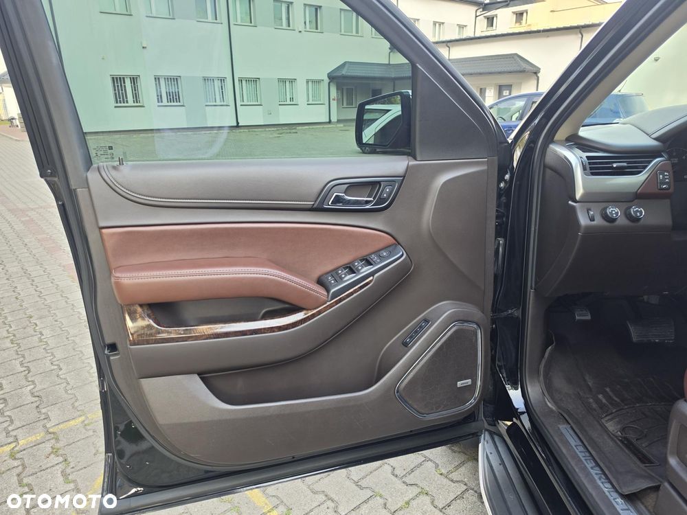 Chevrolet Tahoe - 26