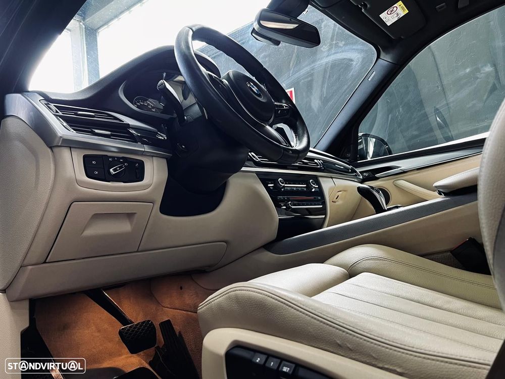BMW X5 25 d sDrive Pack M - 14