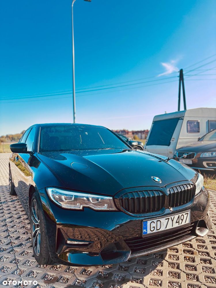 BMW Seria 3 330i xDrive Sport Line - 8