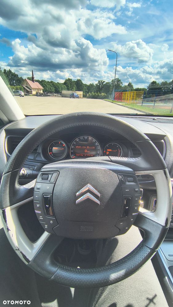 Citroën C5 2.0 HDi Exclusive - 10