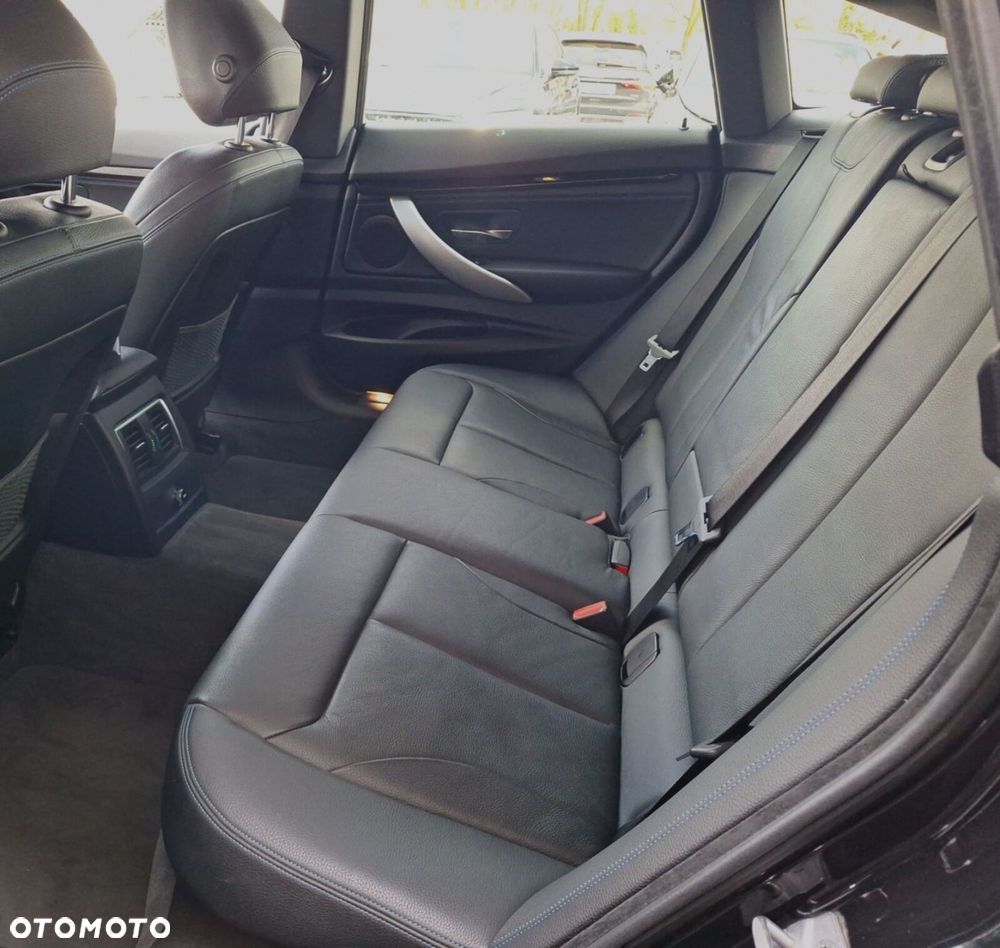 BMW Seria 3 320d xDrive mHEV M Sport - 21