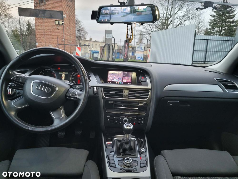 Audi A4 Avant 2.0 TDI Limited Edition - 26