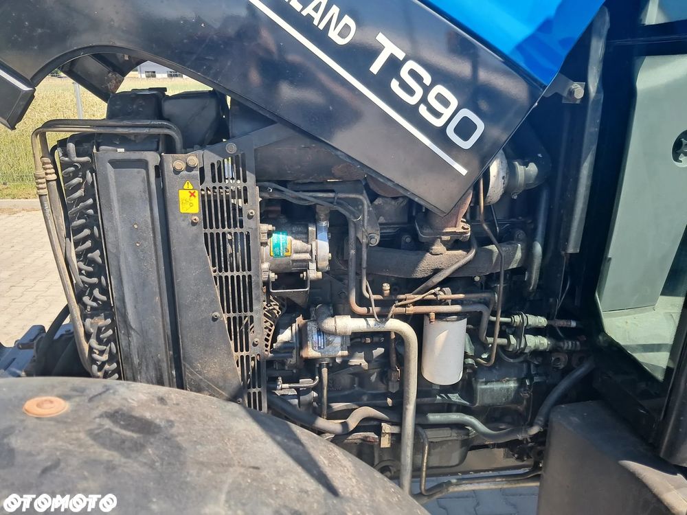 New Holland TS90 - 36