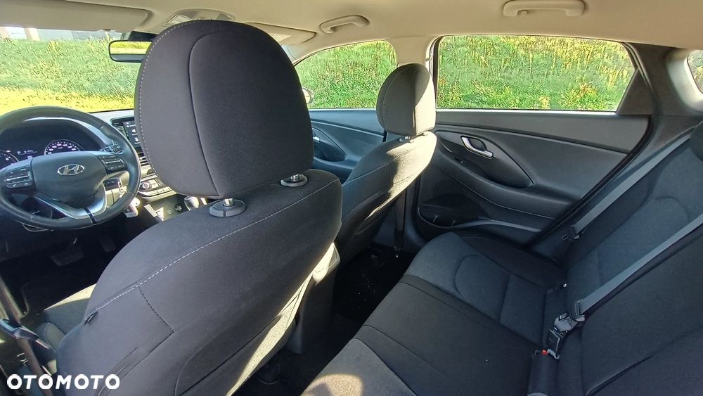 Hyundai i30 1.5 T-GDI 48V Comfort DCT - 35