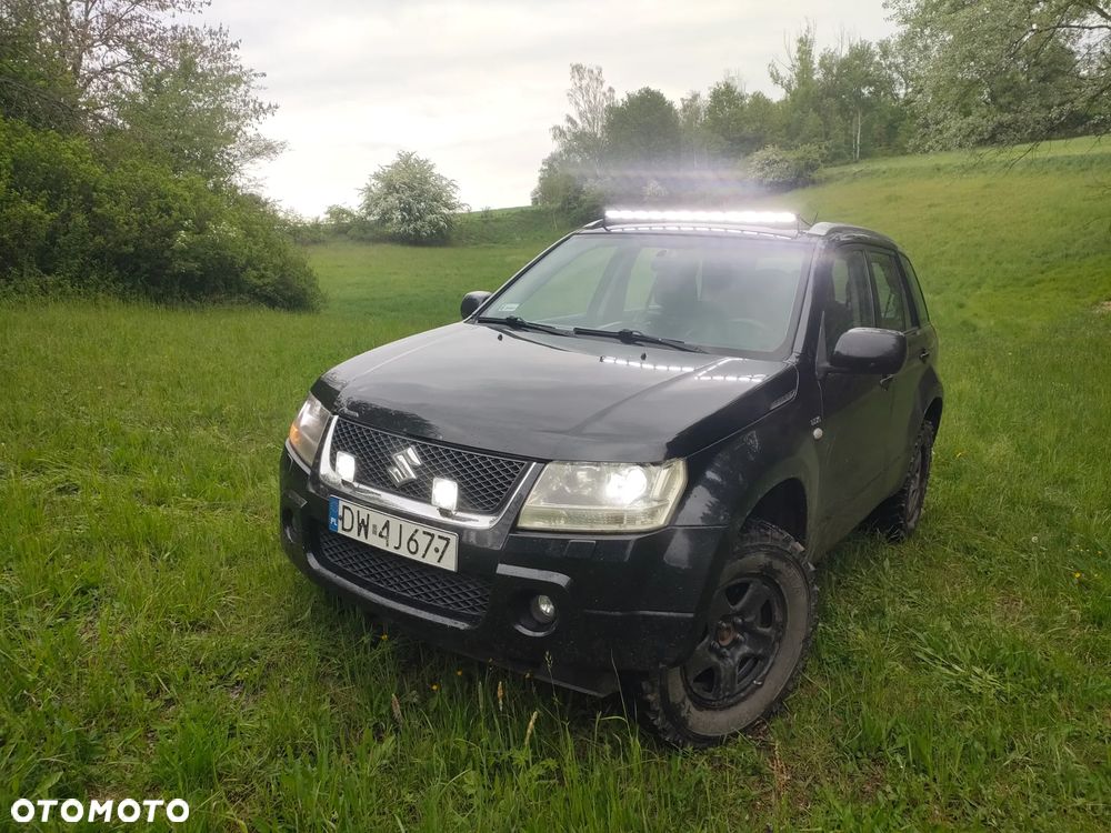 Suzuki Grand Vitara 1.9 DDiS Comfort DPF Limited - 24