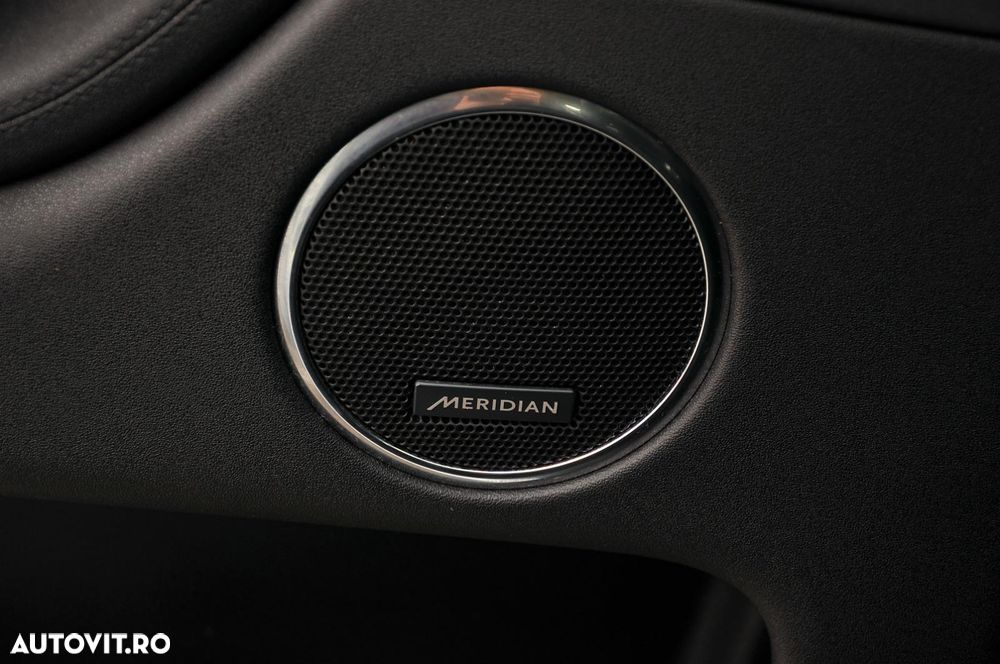 Land Rover Discovery Sport 2.0 D165 R-Dynamic MHEV - 27