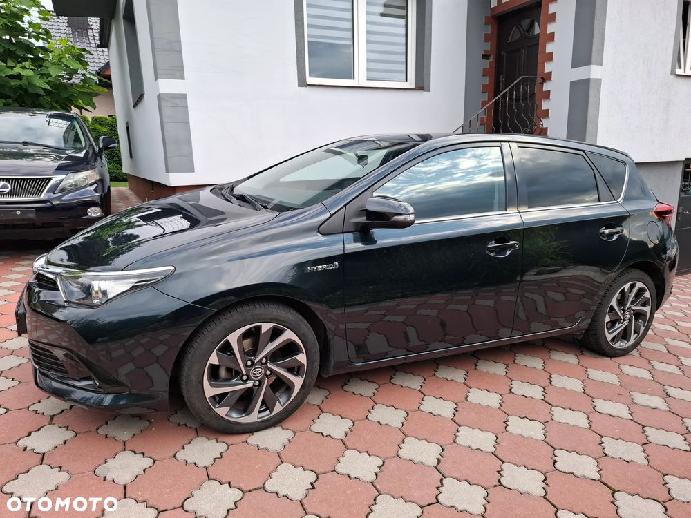 Toyota Auris - 11
