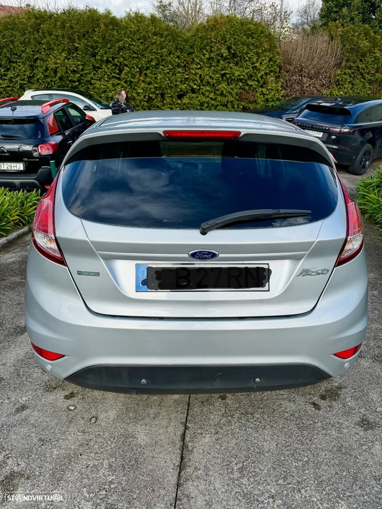 Ford Fiesta 1.0 EcoBoost S&S Titanium - 4