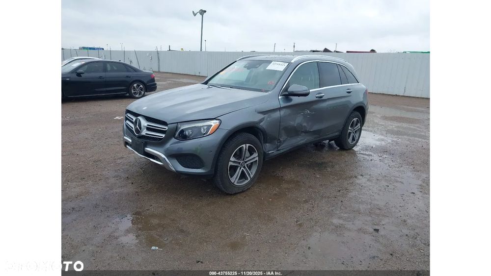 Mercedes-Benz GLC - 3