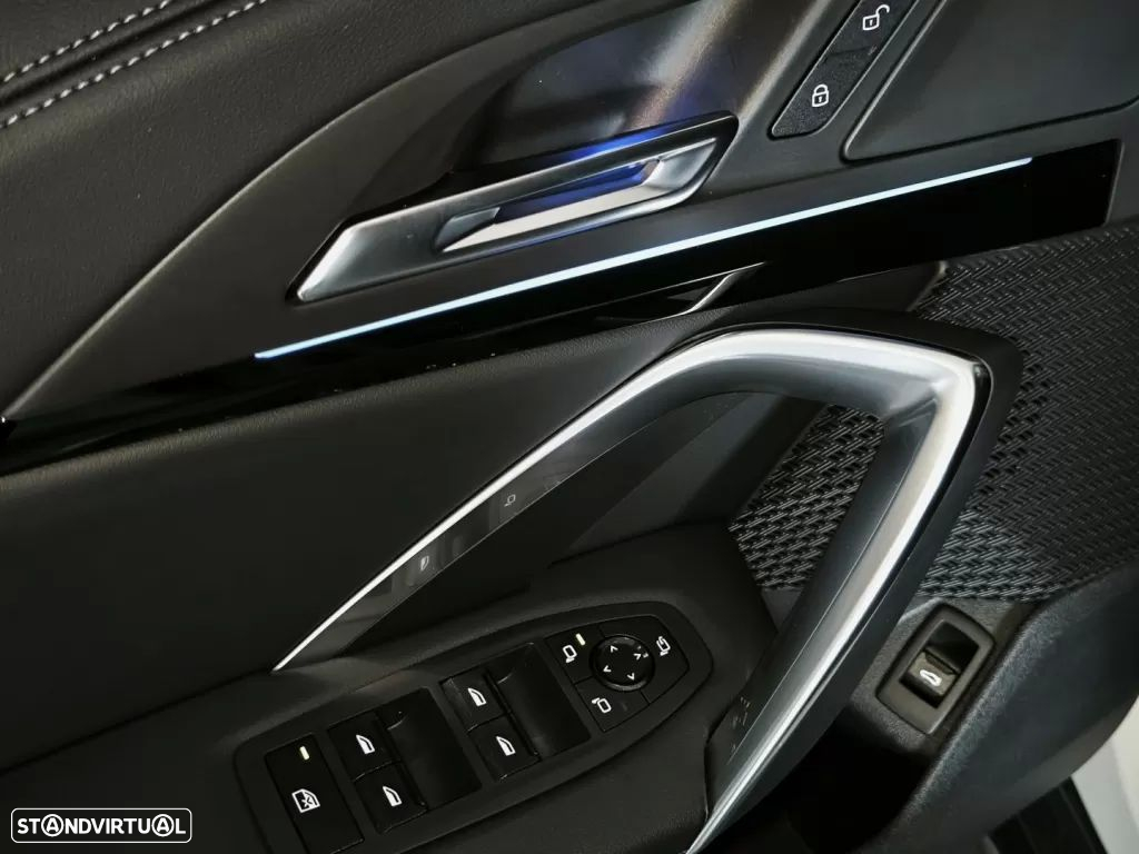 BMW iX1 eDrive20 - 55