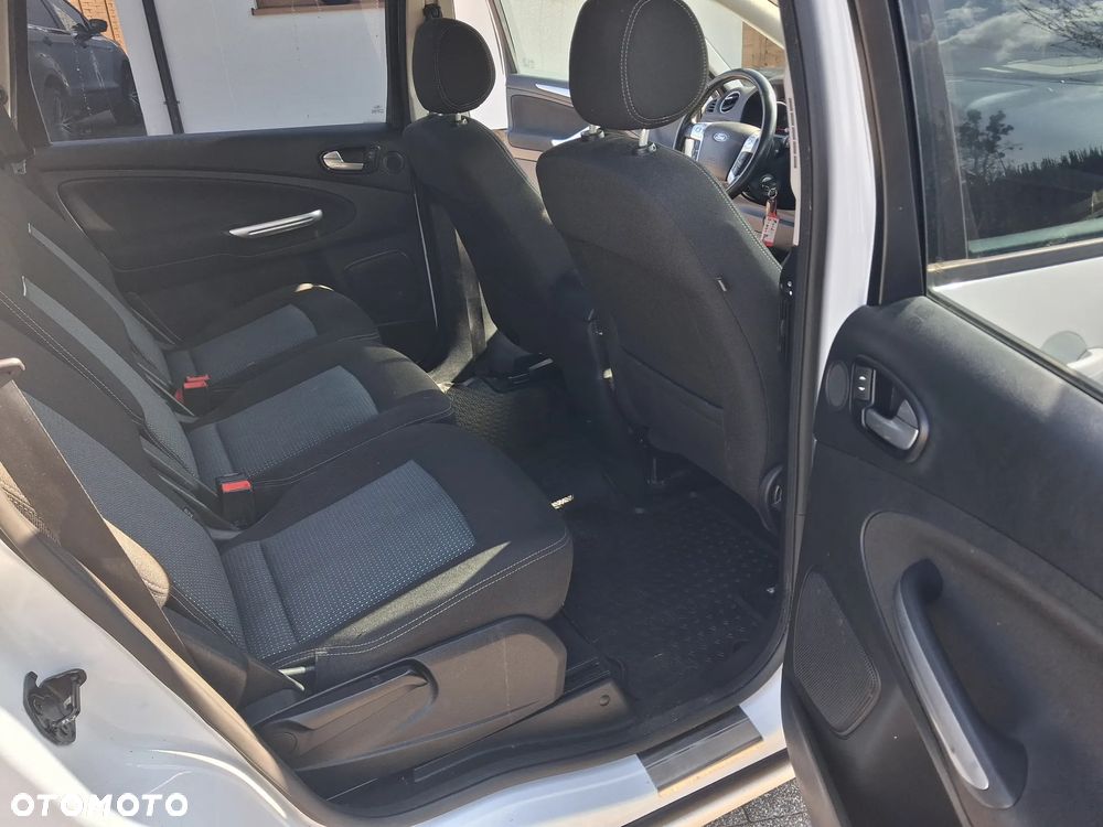 Ford S-Max 2.0 TDCi DPF Business Edition - 13