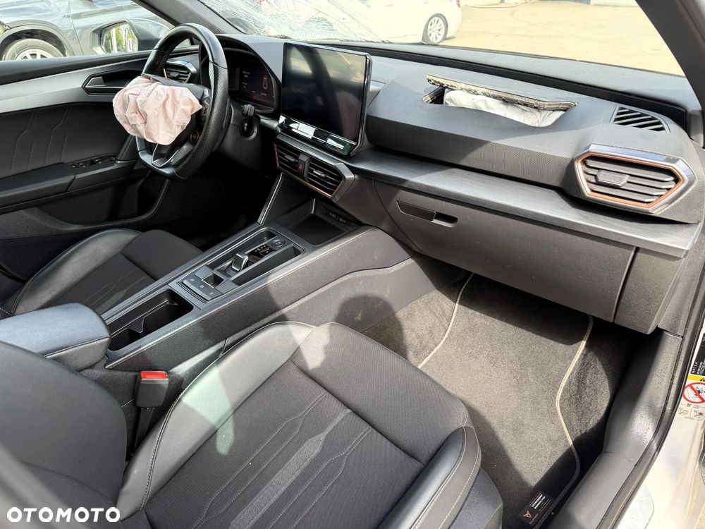 Cupra Leon Sportstourer 2.0 TSI 4Drive DSG VZ - 11