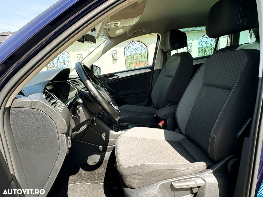 Volkswagen Tiguan 2.0 TDI SCR 4MOTION DSG R-Line - 9