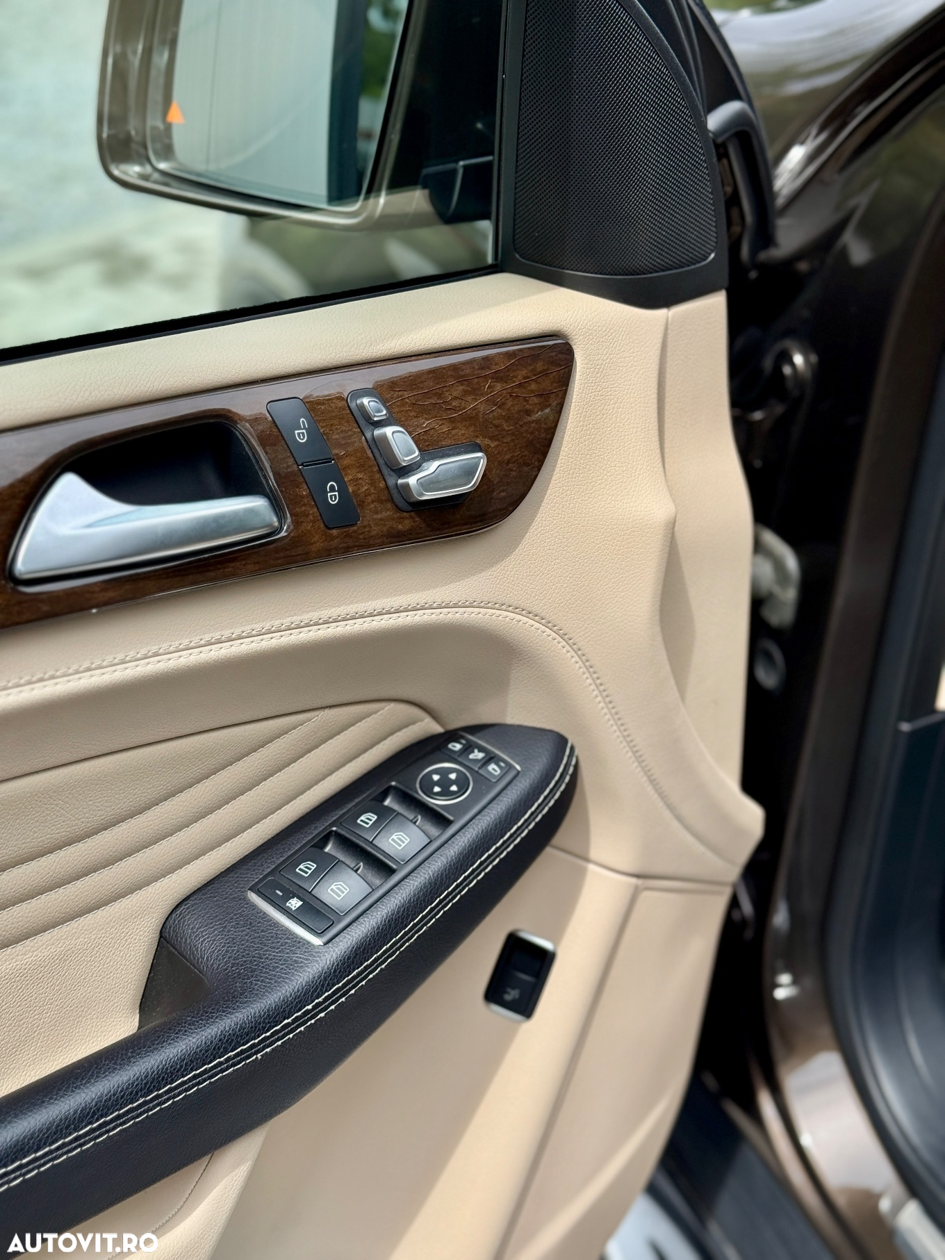 Mercedes-Benz GLE 350 d 4Matic 9G-TRONIC AMG Line - 20
