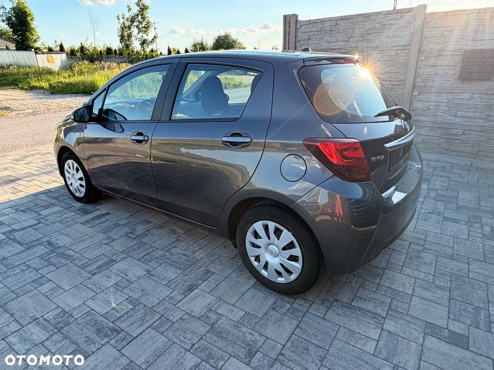 Toyota Yaris 1.5 VVT-i Comfort - 3