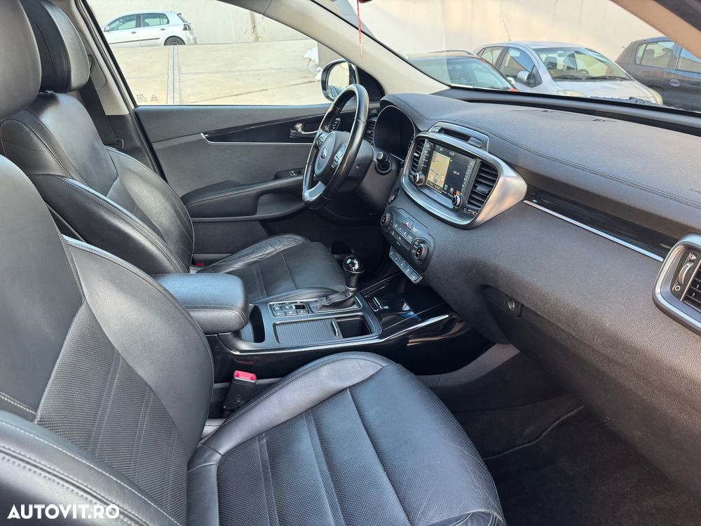 Kia Sorento 2.2 CRDi AWD Aut. Vision - 26