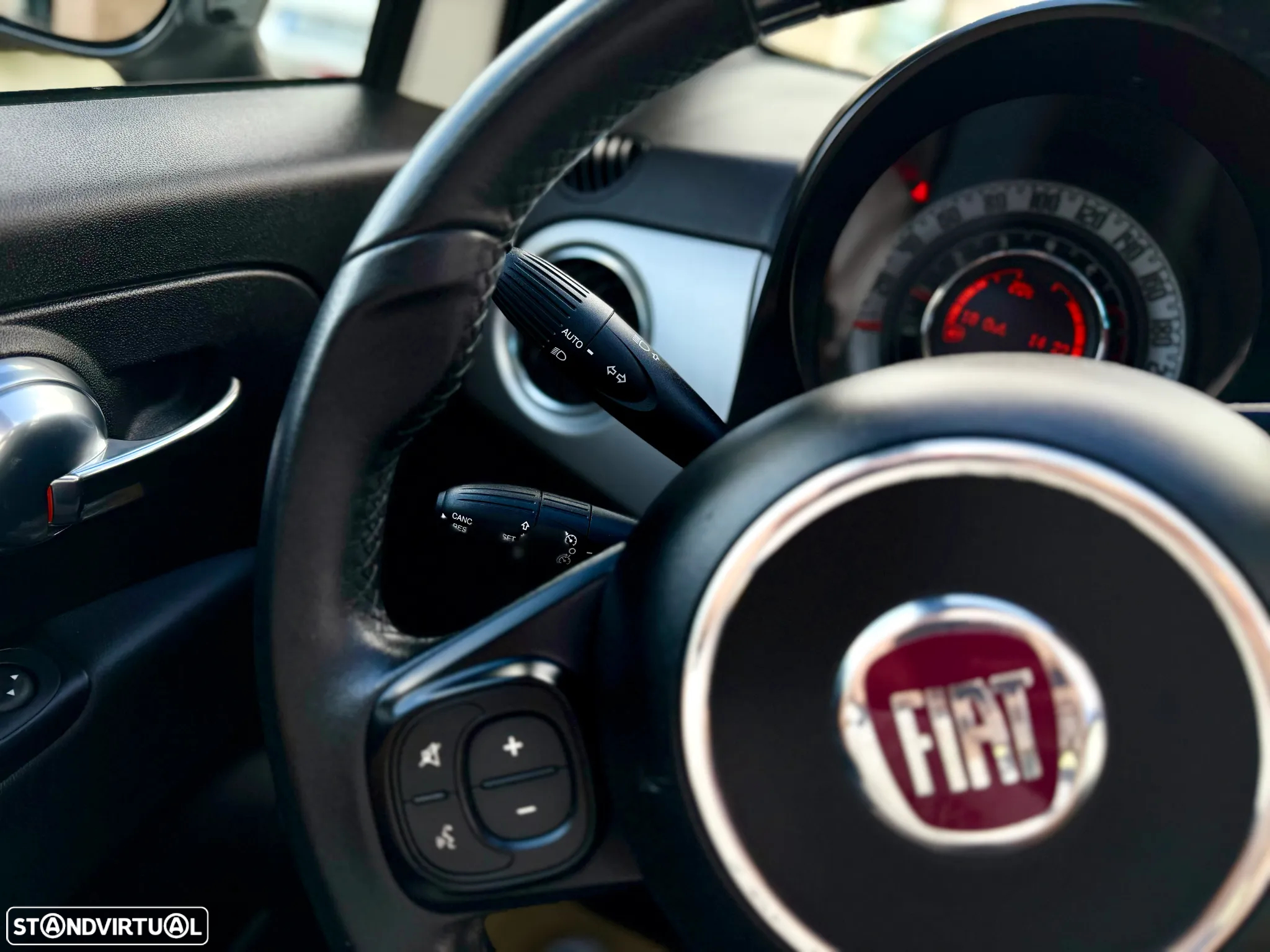 Fiat 500C 1.0 Hybrid Sport - 32