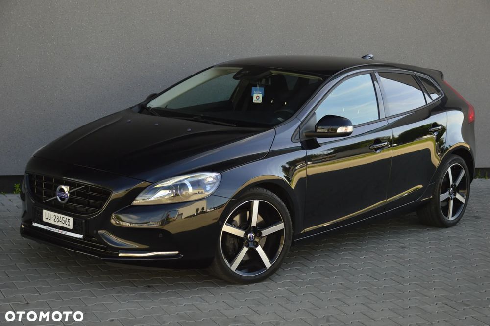 Volvo V40 - 2