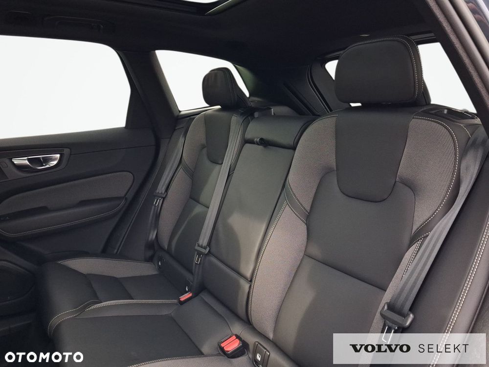 Volvo XC 60 - 22