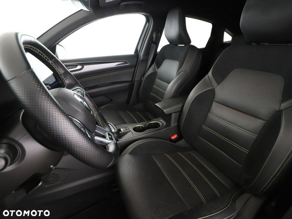 Renault Arkana 1.6 E-TECH E-Tech Engineered MMT - 13