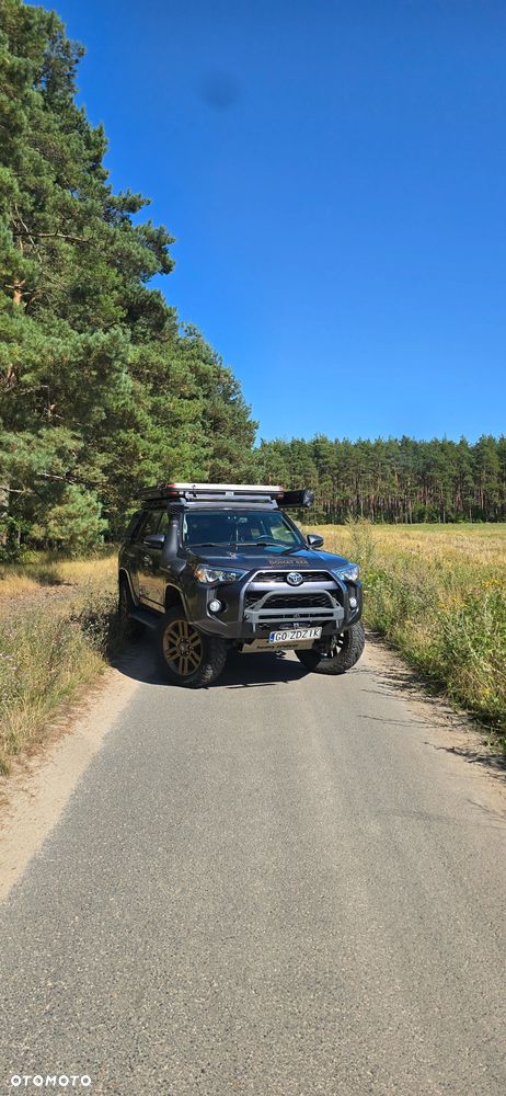 Toyota 4-Runner - 1