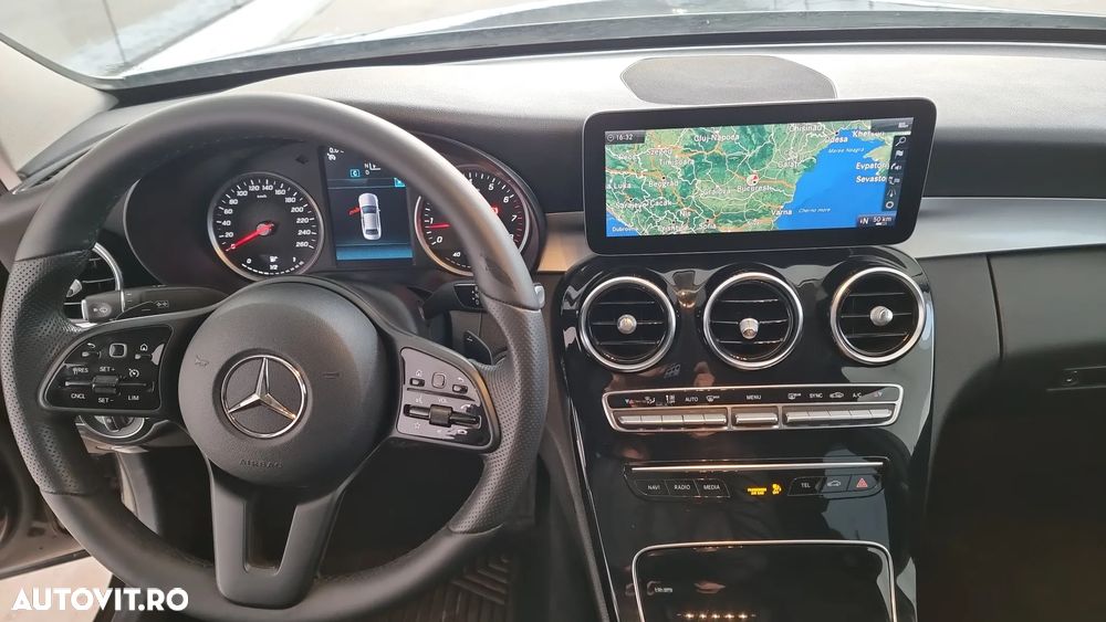 Mercedes-Benz C - 22