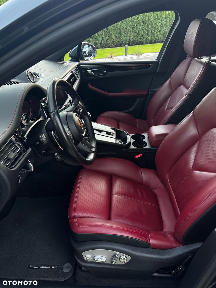 Porsche Macan T - 9