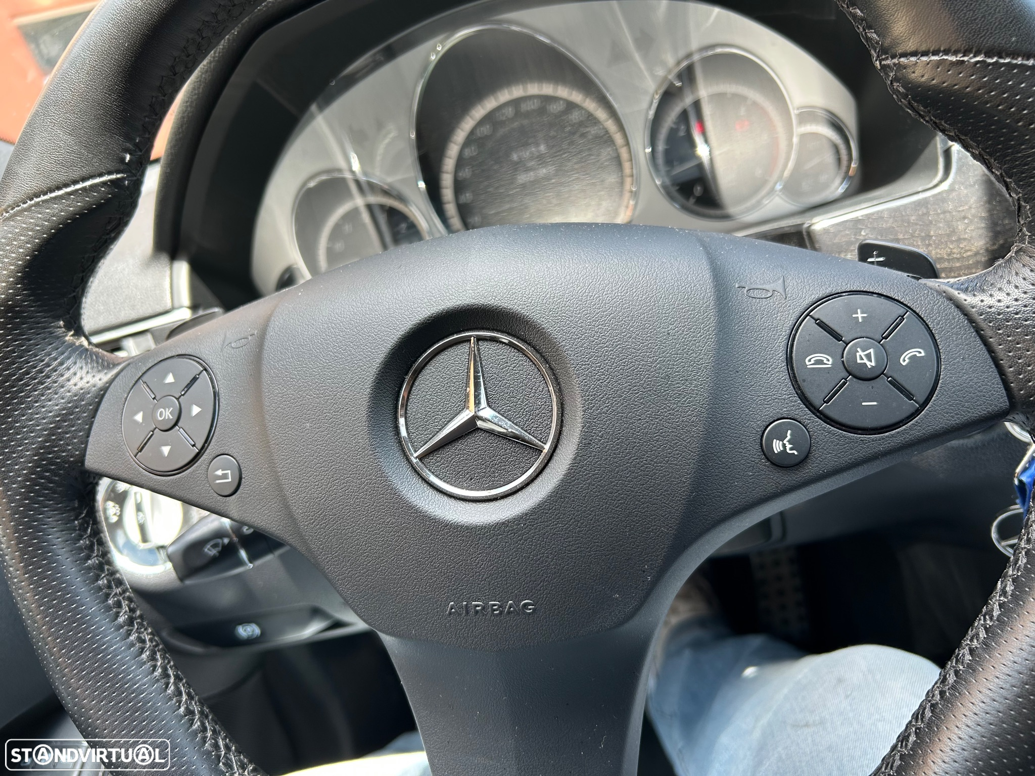 Mercedes-Benz E 250 CDi Avantgarde BlueEfficiency Auto. - 47